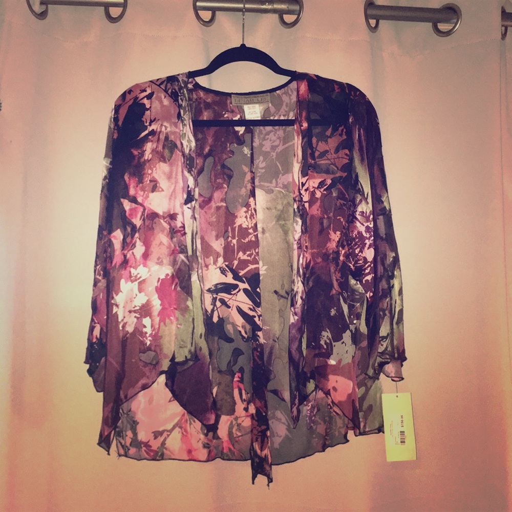 100% silk Dinah Lee Laundry